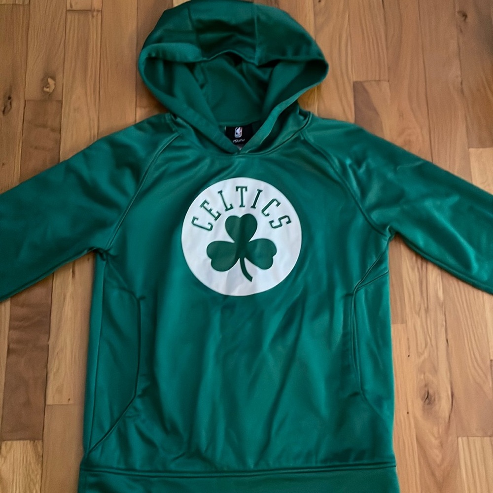 NBA Youth Celtics Hoodie Sweatshirt (Boys Large, 12/14)